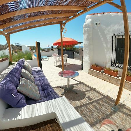 Cortijo Naturista Con Vistas-Clothing Optional Oria מראה חיצוני תמונה